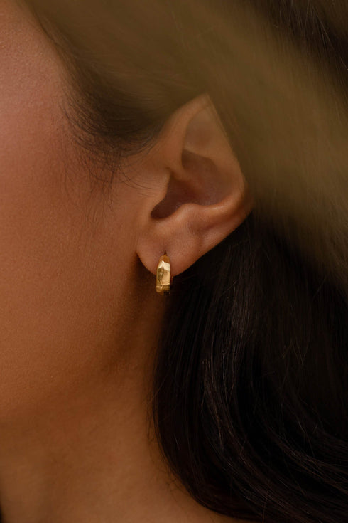 AVA HOOPS GOLD